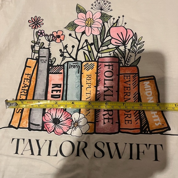 Taylor Swift comfort colors tee size L - Picture 8 of 10